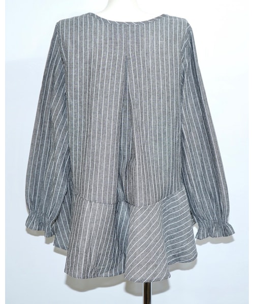 A.D.G（エーディージー）の「Stripe Blouse&Knit Vest 2P SET（その他トップス・レディース・ブラック・FREE）」の10枚目の写真