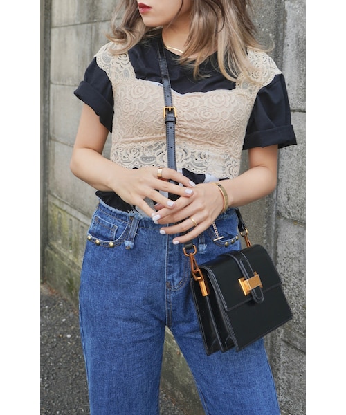 A.D.G(エーディージー)の「Flower All Lace Lingerie Bustier (beige)(キャミソール・レディース・ベージュ・FREE)」の1枚目の写真