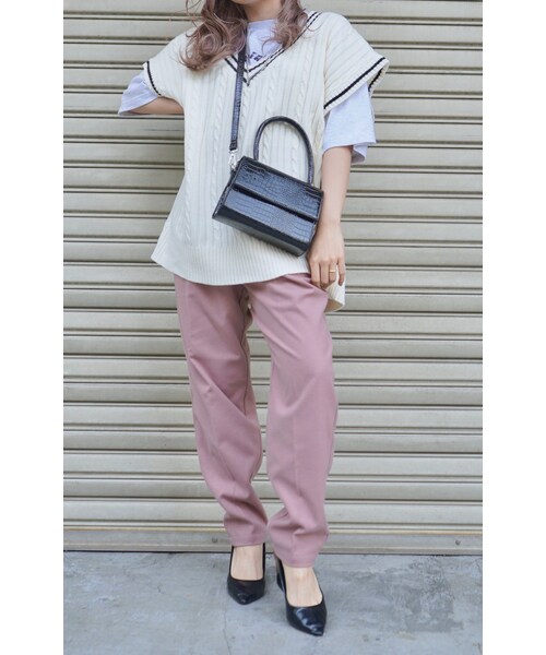 A.D.G（エーディージー）の「Oversized Tilden Knit Vest (off white)（ベスト・レディース・ホワイト・FREE）」の2枚目の写真