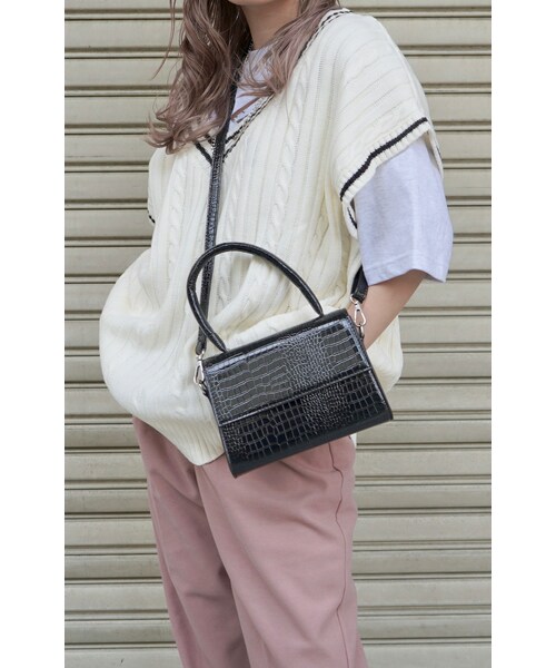 A.D.G（エーディージー）の「Oversized Tilden Knit Vest (off white)（ベスト・レディース・ホワイト・FREE）」の4枚目の写真