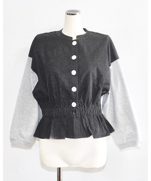 A.D.G(エーディージー)の「Switching Frill-Hem Jacket Tops (black-grey)(その他トップス・レディース・ブラック・FREE)」の11枚目の写真