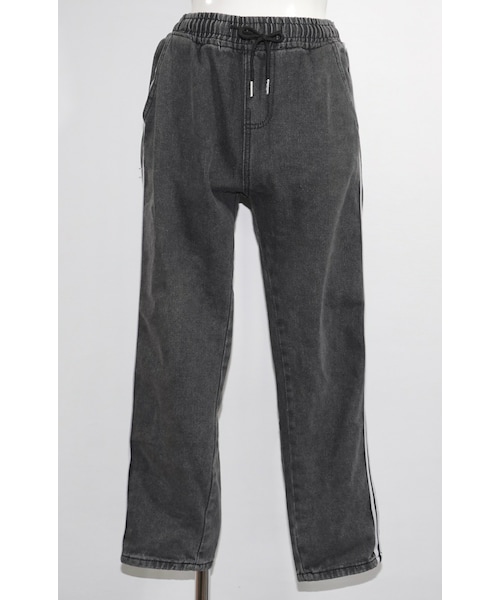 A.D.G（エーディージー）の「Side 2Line Black Denim Pants（デニムパンツ・レディース・ブラック・FREE）」の9枚目の写真