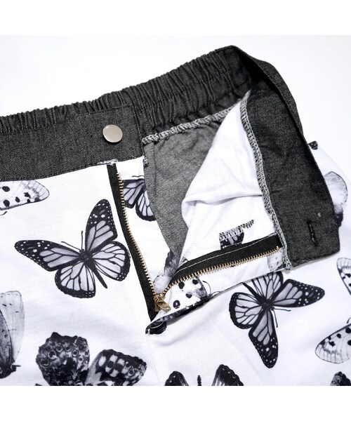 A.D.G(エーディージー)の「Butterflies&Black Denim Switching Pants(デニムパンツ・レディース・ブラック・FREE)」の8枚目の写真