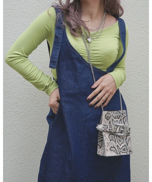 A.D.G(エーディージー)の「2type Strap Denim Long Jumper Skirt (indigo)(ジャンパースカート・レディース・ブルー・FREE)」の3枚目の写真