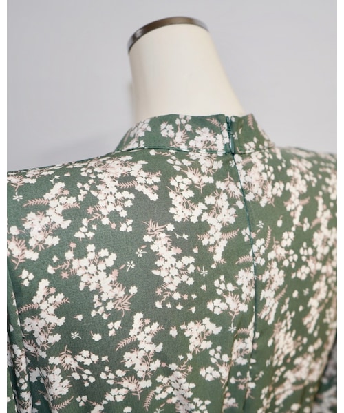 A.D.G(エーディージー)の「Flower Tiered Long Onepiece (light green)(ワンピース・レディース・グリーン・FREE)」の7枚目の写真