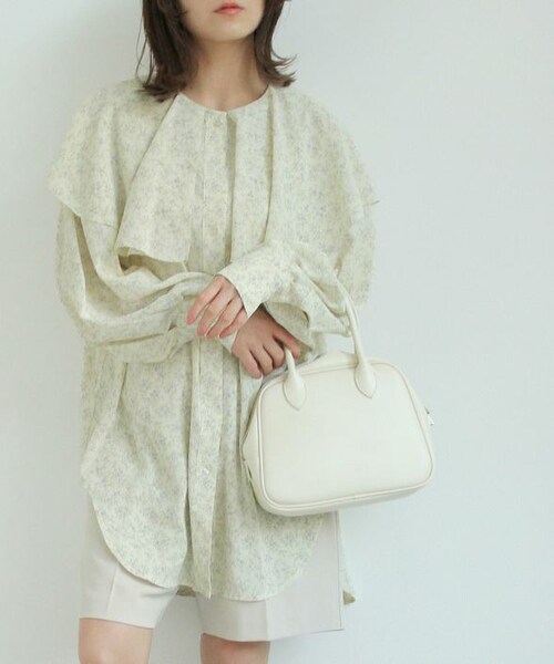 Crisp（クリスプ）の「ビッグカラーフラワーブラウス[c1R3203]（シャツ/ブラウス・レディース・アイボリー/ホワイト・FREE）」の2枚目の写真