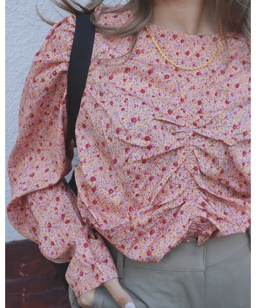A.D.G（エーディージー）の「Flower Puffshoulder Tops (pink)（シャツ/ブラウス・レディース・ピンク・FREE）」の3枚目の写真