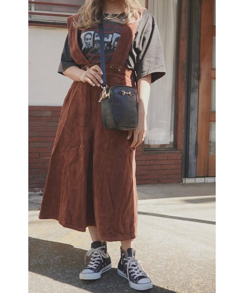 A.D.G（エーディージー）の「2way Corduroy Flare Jumper Skirt (brown)（ジャンパースカート・レディース・ブラウン・FREE）」の2枚目の写真