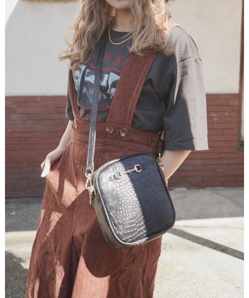 A.D.G（エーディージー）の「2way Corduroy Flare Jumper Skirt (brown)（ジャンパースカート・レディース・ブラウン・FREE）」の3枚目の写真