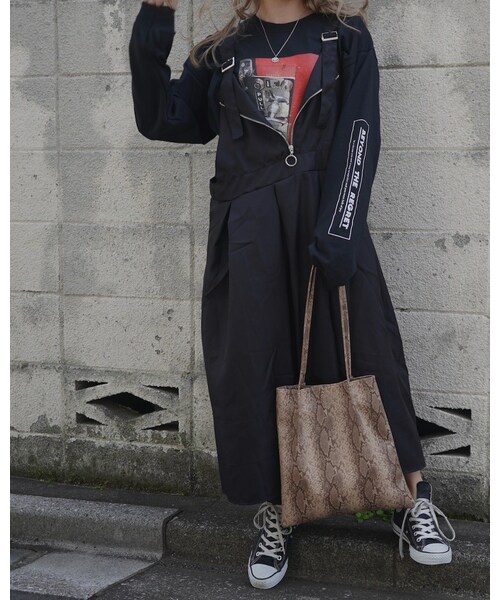 A.D.G（エーディージー）の「Photo&Box Logo Sleeve L/S Big TEE (black)（Tシャツ/カットソー・レディース・ブラック・FREE）」の7枚目の写真