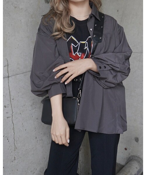 A.D.G（エーディージー）の「Balloon Sleeve Loose Fit Shirts (charcoal)（シャツ/ブラウス・レディース・グレー・FREE）」の2枚目の写真