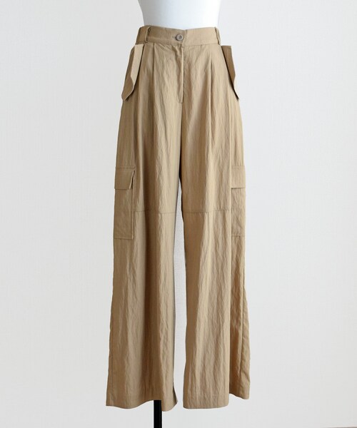 Marient（マリエント）の「カーゴワイドPT（カーゴパンツ・レディース・グリーン/ベージュ・FREE）」の2枚目の写真