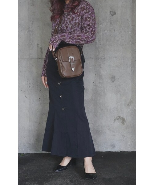 A.D.G(エーディージー)の「Button Design Mermaid Long Skirt (black)(スカート・レディース・ブラック・FREE)」の2枚目の写真