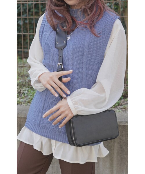 A.D.G（エーディージー）の「Cable Cotton Knit Vest (sax)（ベスト・レディース・ブルー・FREE）」の4枚目の写真