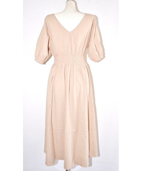A.D.G(エーディージー)の「V-Neck Puffsleeve Flare Long Onepiece (beige)(ワンピース・レディース・ベージュ・FREE)」の5枚目の写真