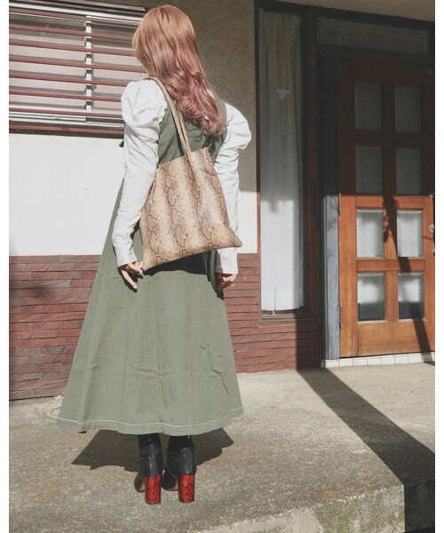 A.D.G（エーディージー）の「Shirring Design Puff Shoulder Tops (white)（Tシャツ/カットソー・レディース・ホワイト・FREE）」の5枚目の写真