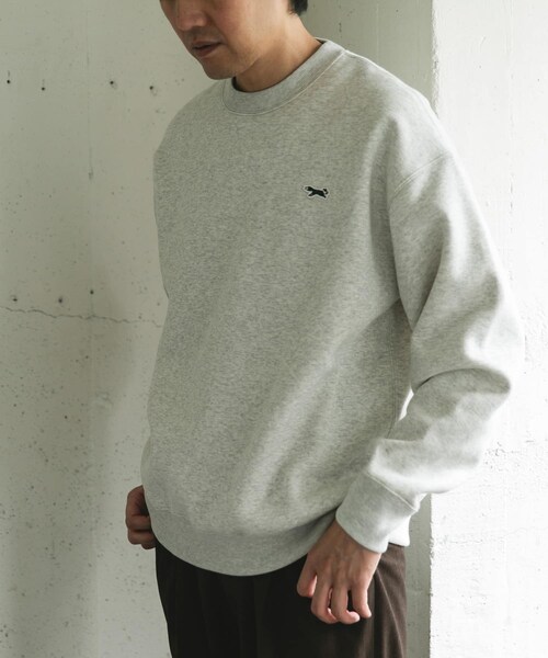 URBAN RESEARCH DOORS(アーバンリサーチドアーズ)の「『XLサイズ/WEB限定』『別注』PENNEYS×DOORS THE FOX クルーネックスウェット(スウェット・メンズ・BEIGE/ASH/CHARCOAL/RED・M/L/XL)」の11枚目の写真