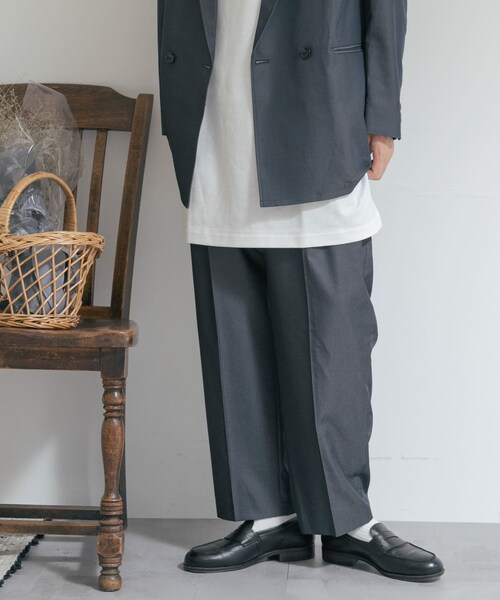THE GOODLAND MARKET（ザグッドランドマーケット）の「『別注』MIDIUMISOLID×TGM　Center press pants（その他パンツ・レディース・C.Gray/Blue/l.Beige・one）」の10枚目の写真