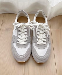 配色スエード調ポイントスニーカー