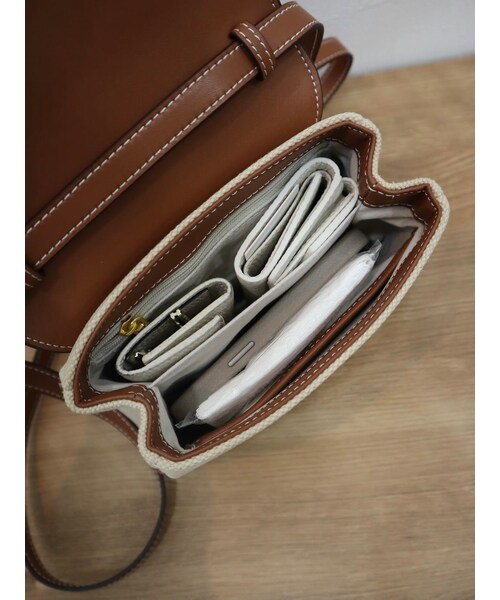 neam（ニーム）の「classical tiny bag（ショルダーバッグ・レディース・ブラウン/ブラック・free）」の4枚目の写真