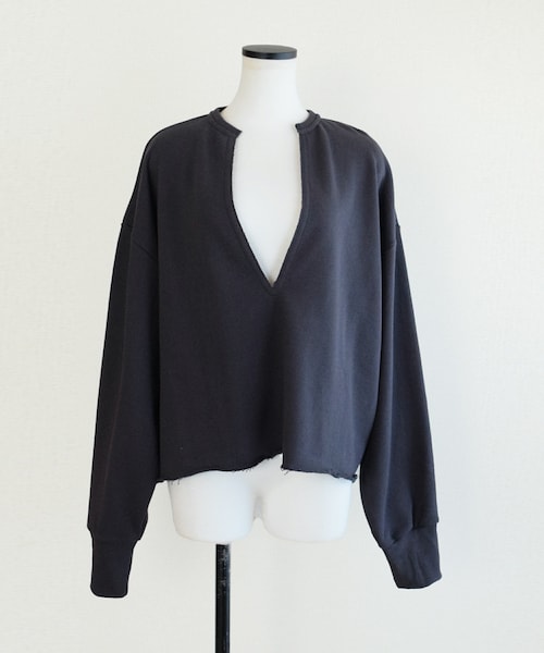 Marient（マリエント）の「切りっぱなし裏毛カフタンPO（スウェット・レディース・ホワイト/グレー・FREE）」の2枚目の写真