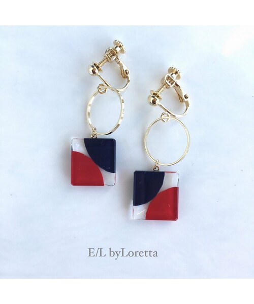 A.D.G(エーディージー)の「Square color hoop pierce/earring(ピアス(両耳用)・レディース・その他・FREE)」の4枚目の写真