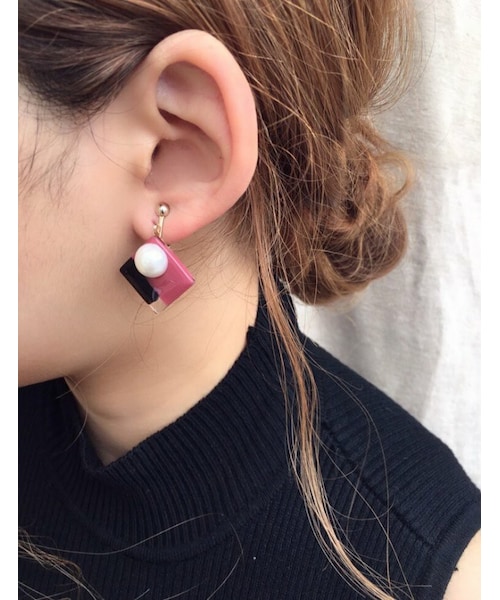 A.D.G（エーディージー）の「Asymmetry art pierce/earring(Pink×black)（ピアス（両耳用）・レディース・その他・FREE）」の6枚目の写真