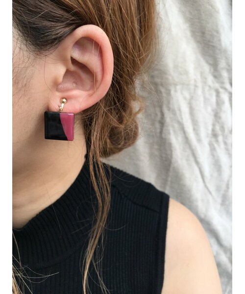 A.D.G(エーディージー)の「Asymmetry square art pierce/earring(Pink×black)(ピアス(両耳用)・レディース・その他・FREE)」の3枚目の写真