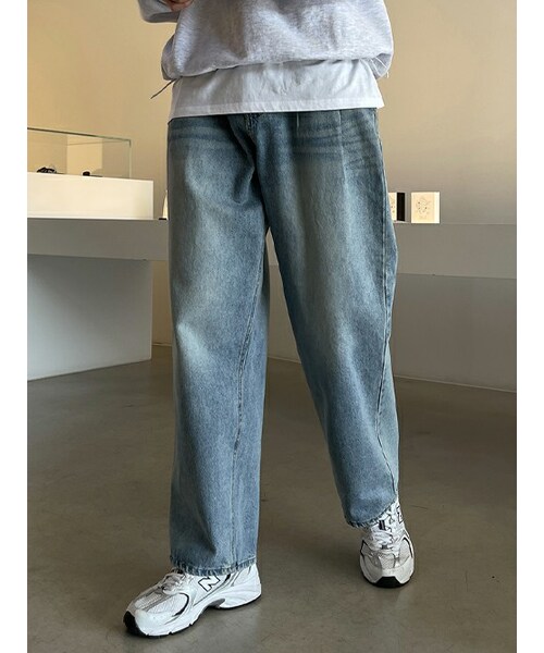 JOGUNSHOP(ジョグンショップ)の「ソリッドリサイクルツータックワイドデニム(デニムパンツ・メンズ・그외・S~L(28~32))」の1枚目の写真