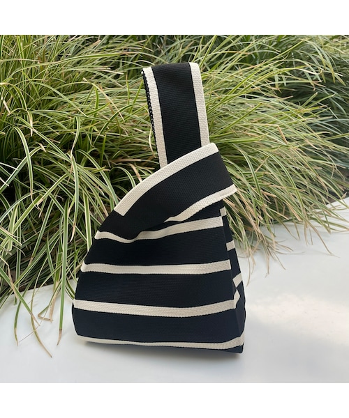 copine（コピン）の「ボーダーミニバッグ（ハンドバッグ・レディース・ブラック・F）」の2枚目の写真