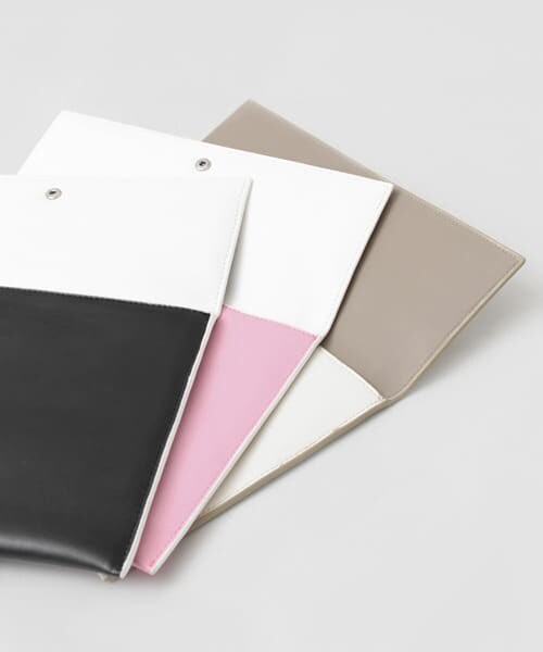 URBAN RESEARCH Sonny Label（アーバンリサーチサニーレーベル）の「01プリントレザークラッチバッグ（クラッチバッグ・レディース・ブラック/アイボリー/ピンク・one/One）」の10枚目の写真