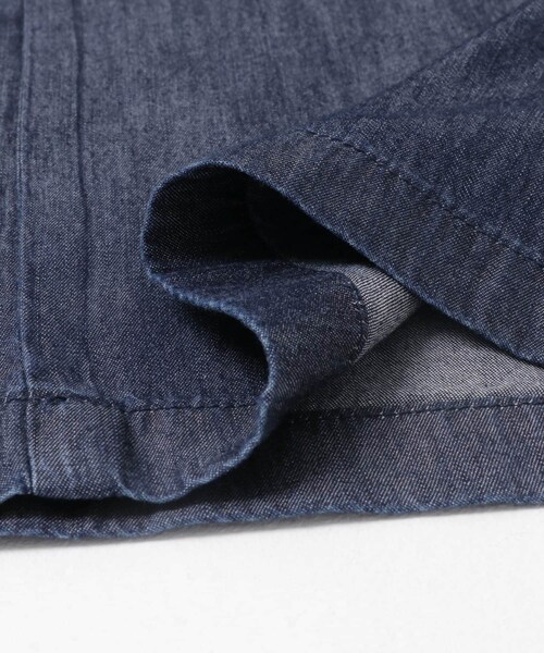 ITEMS URBANRESEARCH（アイテムズ アーバンリサーチ）の「レーヨンデニムワイドパンツ（デニムパンツ・レディース・BLU/ONE WASH/BLK・Free）」の16枚目の写真