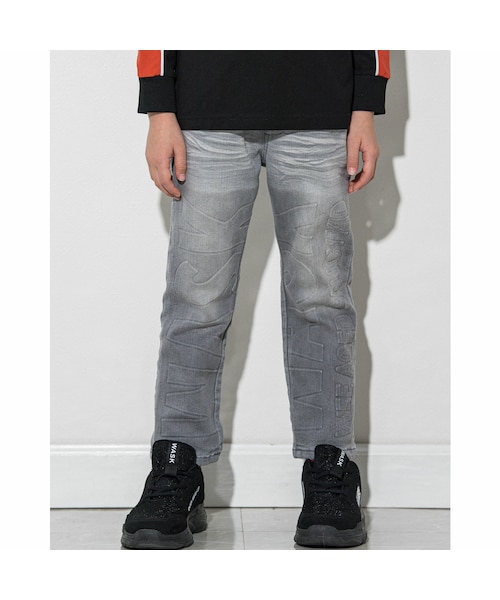 WASK（ワスク）の「ロゴ エンボス加工 デニム ストレッチ パンツ (100~160cm)（デニムパンツ・キッズ・ブルー/グレー・110）」の2枚目の写真