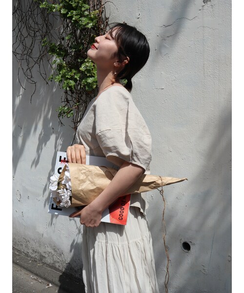 neam(ニーム)の「puff sleeve linen tops(シャツ/ブラウス・レディース・ブラウン/ホワイト・free)」の7枚目の写真