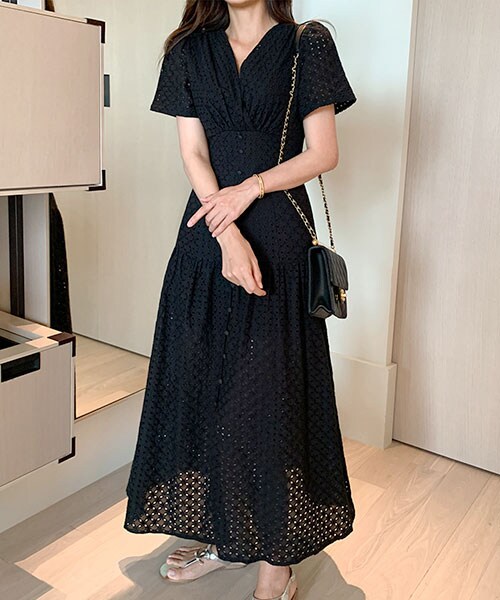 DHOLIC(ディーホリック)の「パンチングロングワンピース(ワンピース DHOLIC(ディーホリック)の「パンチングロングワンピース(ワンピース