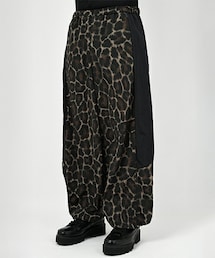 LAD MUSICIAN（ラッドミュージシャン）の「LEOPARD OVER PANTS