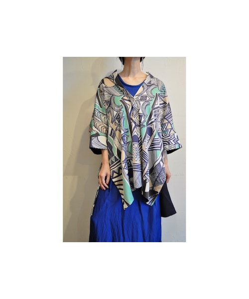 --（--）の「トライバルペイントスクエアブラウス（シャツ/ブラウス・レディース・ブラウン/ピンク/ブルー・one）」の2枚目の写真