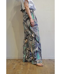 -- | トライバルペイントワイドパンツ(その他パンツ)