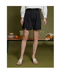 GHOSPELL Kinley Notch Shorts