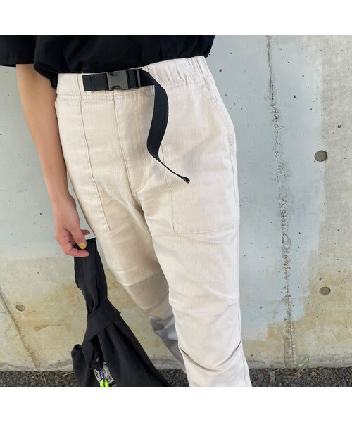 copine（コピン）の「【定価7900円→5900円】ストレッチツイルキャンパーパンツ(アイボリー)（その他パンツ・レディース・アイボリー・M）」の4枚目の写真