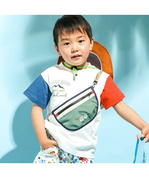 SLAP SLIP(スラップスリップ)の「ボディバッグモチーフ付き袖切替半袖Tシャツ(80~130cm)(Tシャツ/カットソー・キッズ・ホワイト/グレー・110)」の1枚目の写真
