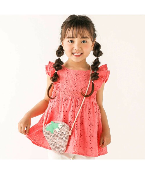 SLAP SLIP(スラップスリップ)の「穴レース肩フリルチュニック(80~130cm)(Tシャツ/カットソー・キッズ・ホワイト/ピンク・110)」の2枚目の写真