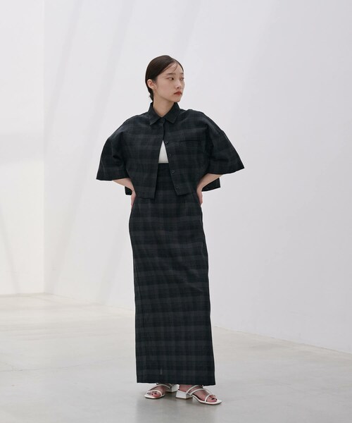 SIWEM（シウム）の「JACQUARD CHECK JUMPER SKIRT（スカート・レディース・ブラック・S/M）」の2枚目の写真