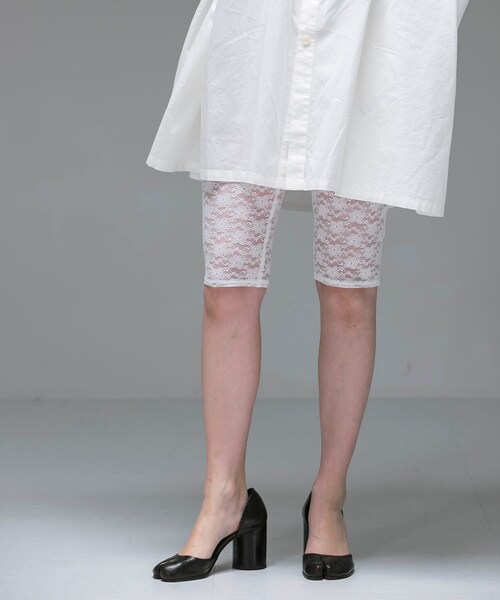 URBAN RESEARCH（アーバンリサーチ）の「ambiguous　Lace Half Leggings（レギンス/スパッツ・レディース・BLACK/WHITE・FREE）」の11枚目の写真