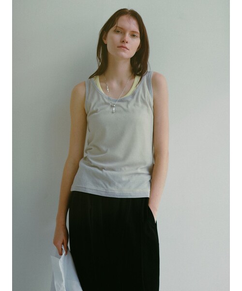 ELENDEEK（エレンディーク）の「SHEER LAYERED TANK（タンクトップ・レディース・オフホワイト/ブラック/イエロー/グレー・F）」の14枚目の写真