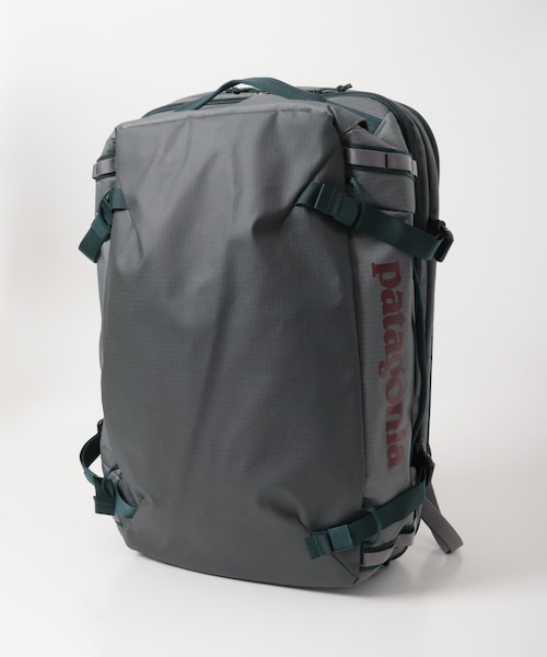 URBAN RESEARCH DOORS(アーバンリサーチドアーズ)の「patagonia Black Hole MLC(バックパック/リュック・メンズ・BOB/NGRY・one)」の2枚目の写真