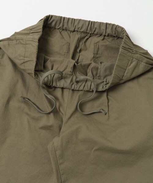 URBAN RESEARCH DOORS(アーバンリサーチドアーズ)の「FORK&SPOON イージーチノパンツ(チノパンツ・メンズ・BLACK/SAGE・4/5)」の22枚目の写真