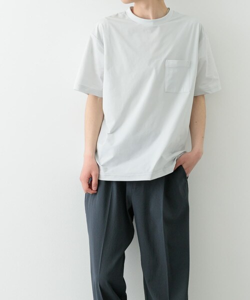 ITEMS URBANRESEARCH(アイテムズ アーバンリサーチ)の「接触冷感ハイストレッチTシャツ(シャツ/ブラウス・メンズ・CHA/WHT/NVY/BLK・M/L)」の15枚目の写真