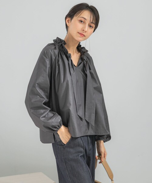 URBAN RESEARCH ROSSO（アーバンリサーチロッソ）の「フリルネックシャツブラウス（シャツ/ブラウス・レディース・WHITE/L/PURPLE/CHARCOAL・Free）」の17枚目の写真
