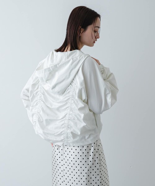 SENSE OF PLACE by URBAN RESEARCH(センスオブプレイスバイアーバンリサーチ)の「シャーリングライトブルゾン(ブルゾン・レディース・OFF WHITE/L.BLUE/CHARCOAL・One)」の7枚目の写真